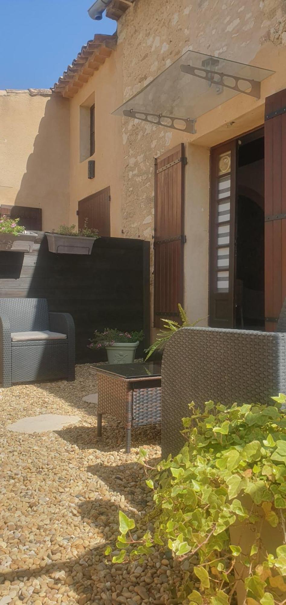 Le Jardin D'Ivana Chambres D'Hotes B&B Avec Piscine Chauffee Oppede Exterior photo